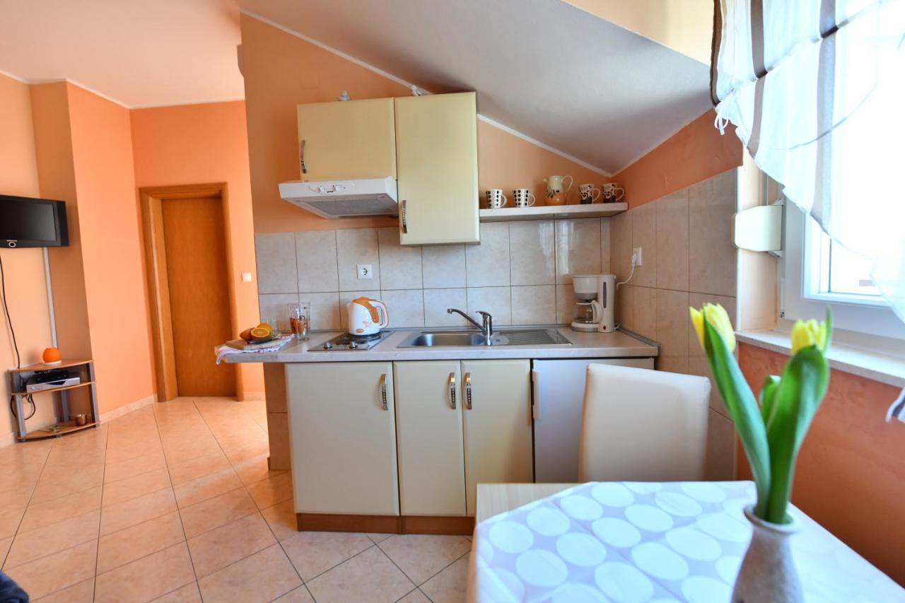 Apartments Villa Miranda Vodice Exterior foto