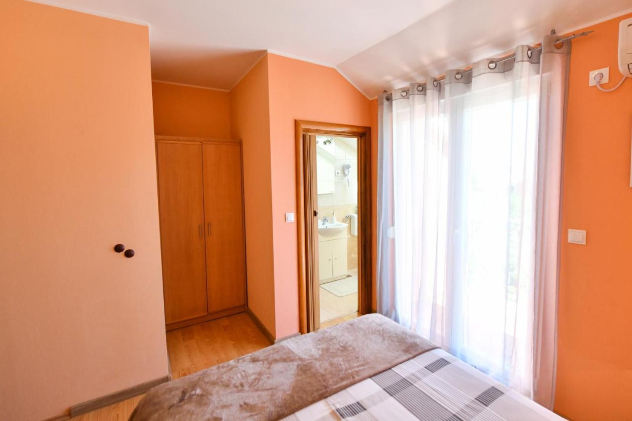 Apartments Villa Miranda Vodice Exterior foto